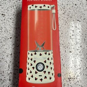 Disney Portable Blender (Blendjet2) - Red and White (Polka Dots)